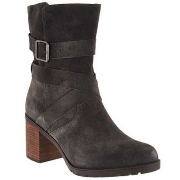 CLARKS Malvet Doris, Dark Grey Suede - Picture 1 of 10